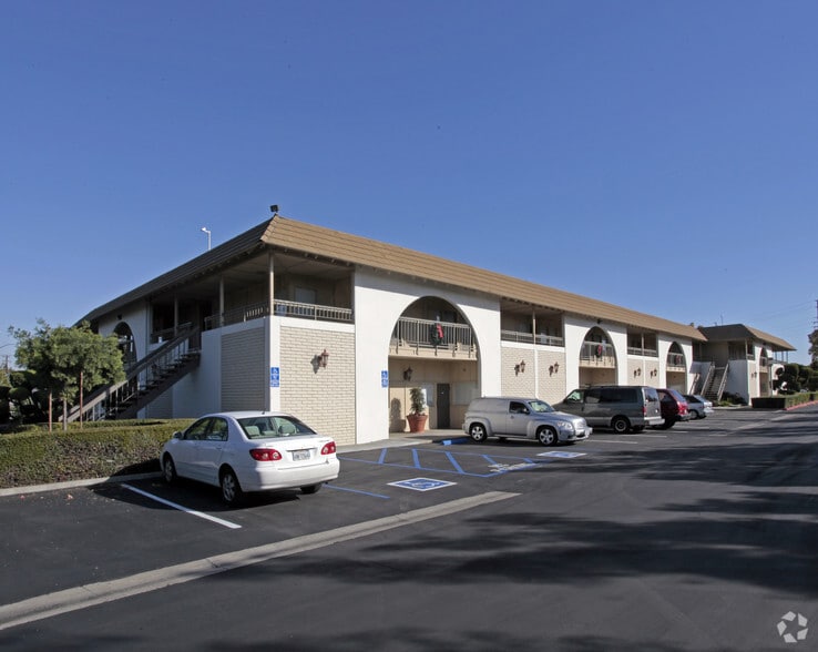 More Photos Of 12881 Knott St, Garden Grove Office Residential For Lease