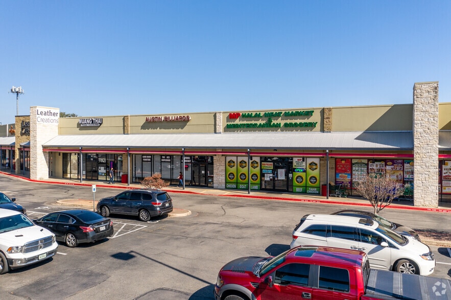 More Photos Of 13945 Research Blvd, Austin Unknown For Lease