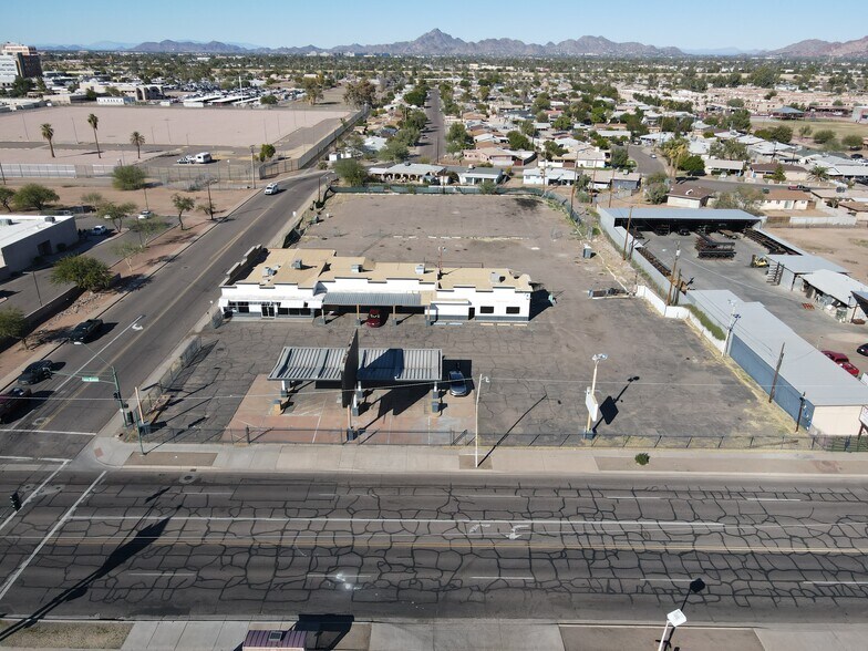 More Photos Of 2802 E Van Buren St, Phoenix Warehouse For Sale