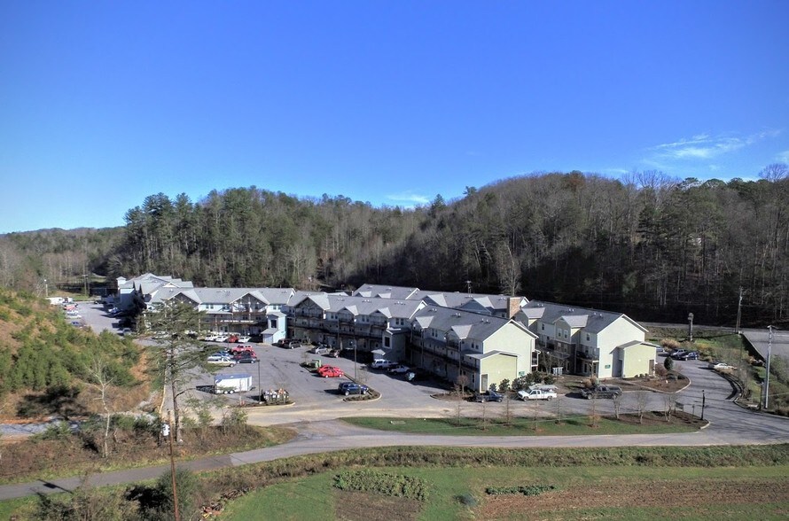 More Photos Of 849 Glades Rd, Gatlinburg Specialty For Sale