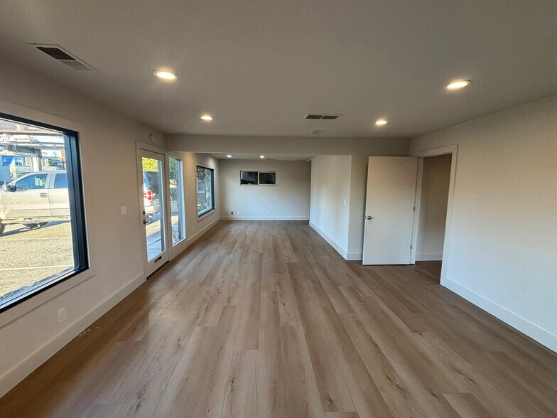 More Photos Of 1020 Willow St, San Jose Office Residential For Lease