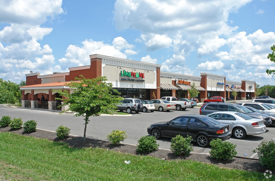 More Photos Of 2962 S Rutherford Blvd, Murfreesboro General Retail For Lease