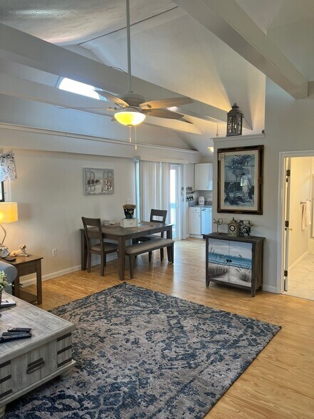 More Photos Of 574 Main St, Hyannis Storefront Retail Residential For Sale