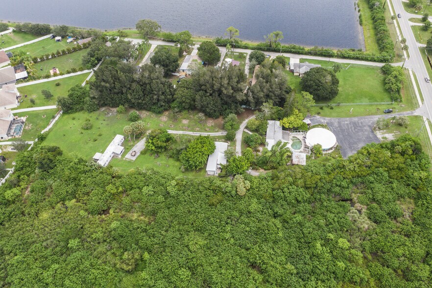 More Photos Of 1603 W Shell Point Rd, Ruskin Land For Sale