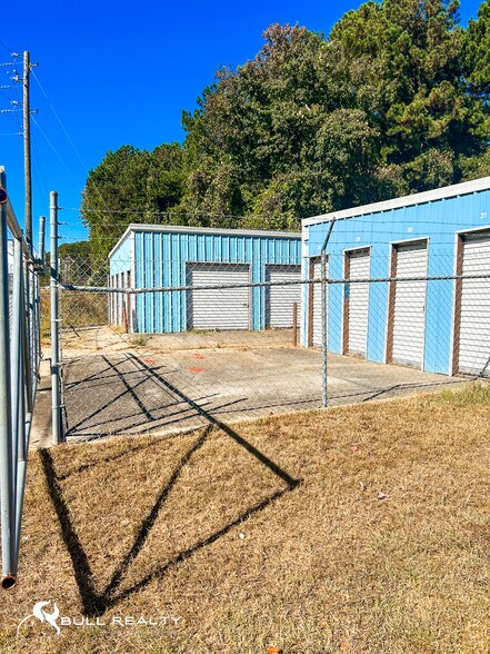 More Photos Of 2570 Flat Shoals Rd SE, Conyers Self Storage For Sale