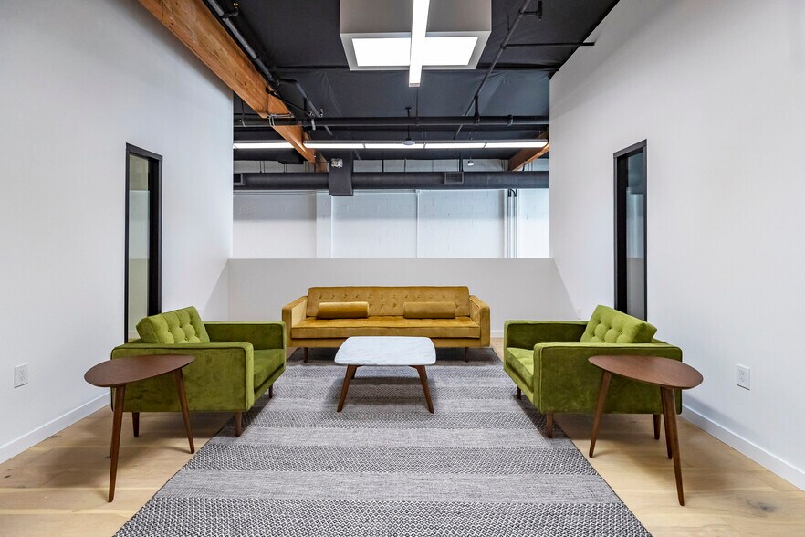 More Photos Of 371 S Anderson St, Los Angeles Flex For Lease