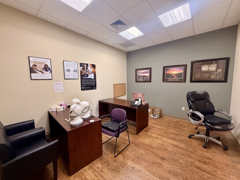 More Photos Of 2525 N Palafox St, Pensacola Medical For Lease