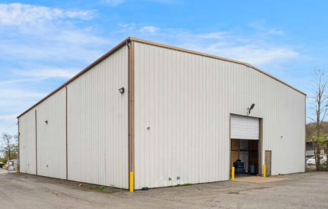 More Photos Of 105 Weaver St, Fall River Warehouse For Sale