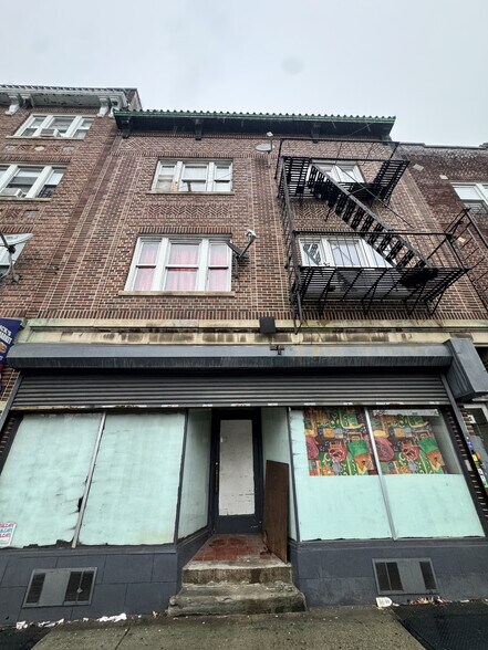 Primary Photo Of 55 Mt Vernon Ave, Mount Vernon Storefront Retail Residential For Lease