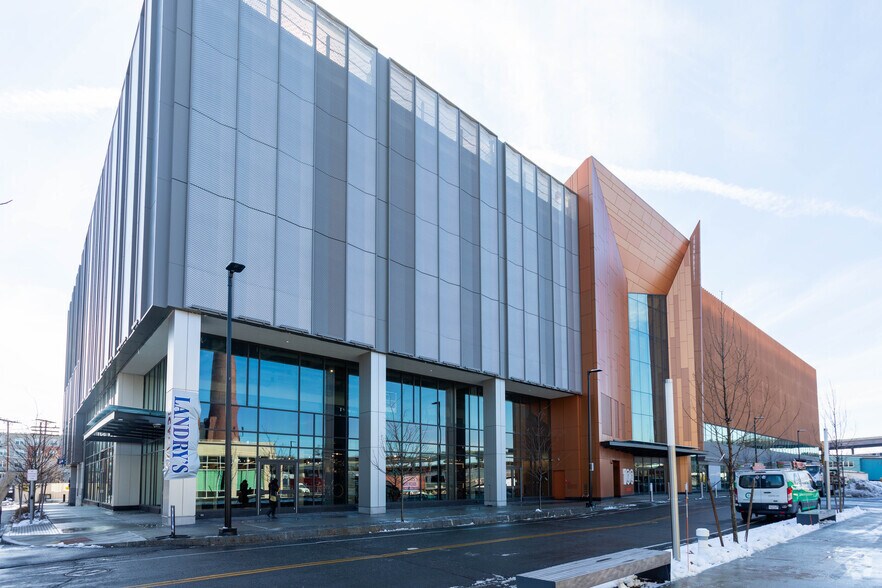 More Photos Of 100 Hood Park Dr, Charlestown Office For Lease