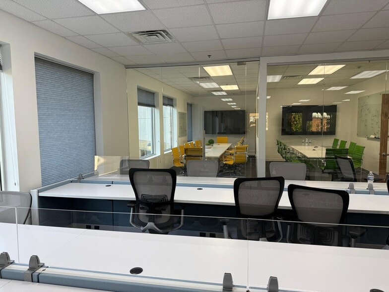 More Photos Of 2050 Route 27, North Brunswick Office For Lease