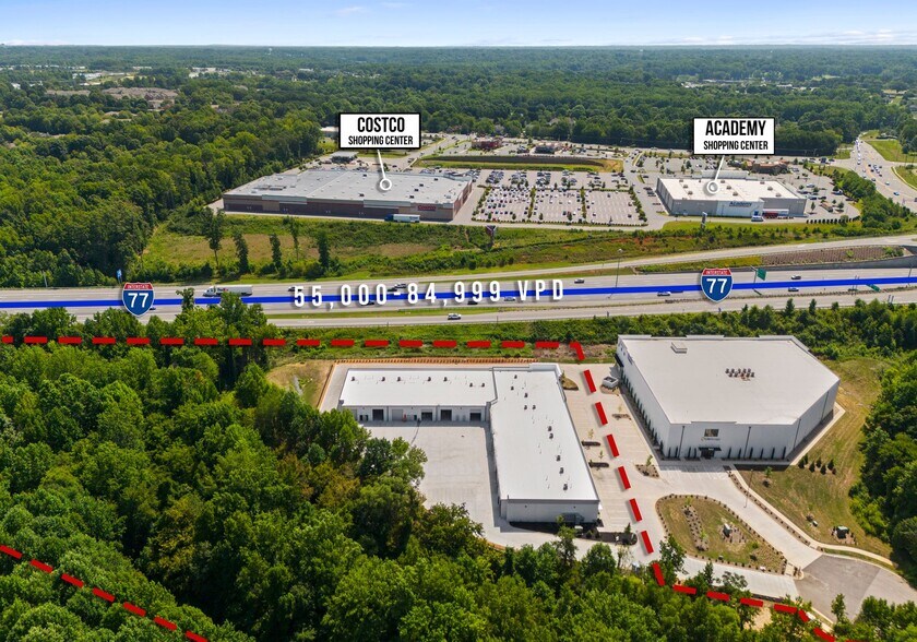 More Photos Of 137 Ebert Lane, Mooresville Flex For Lease