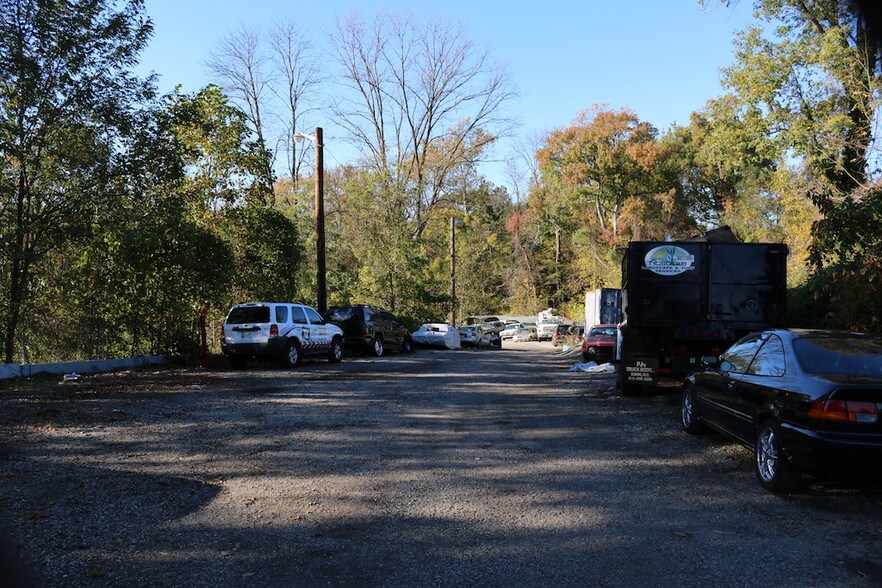 More Photos Of 711 Old Ritchie, Capitol Heights Land For Lease