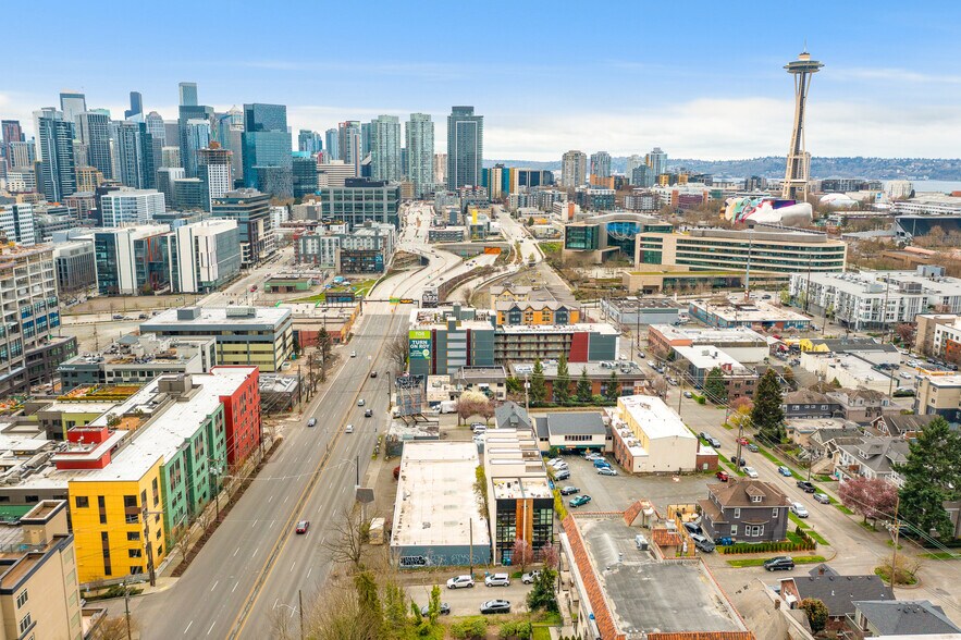 More Photos Of 807 Aurora Ave N, Seattle Warehouse For Sale