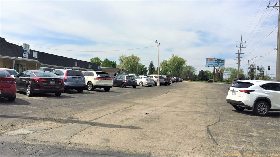 More Photos Of 2317-2323 E Lincolnway, Sterling Medical For Lease