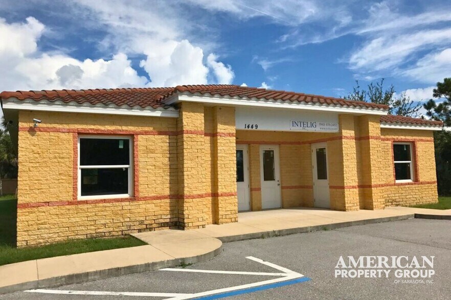 More Photos Of 1449 S Tamiami Trl, Osprey Office For Sale