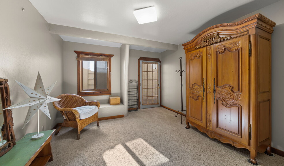 More Photos Of 1935 E Joy Ranch Rd, Phoenix Specialty For Sale