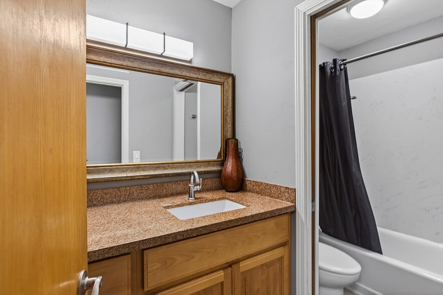 More Photos Of 43232 Starr St, Fremont Multifamily For Sale