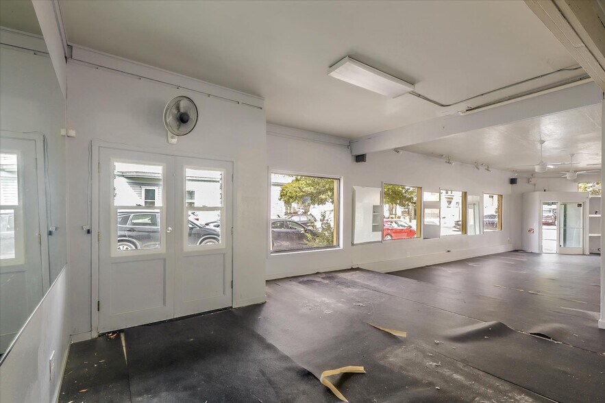 More Photos Of 1300 Church St, San Francisco Apartments For Sale