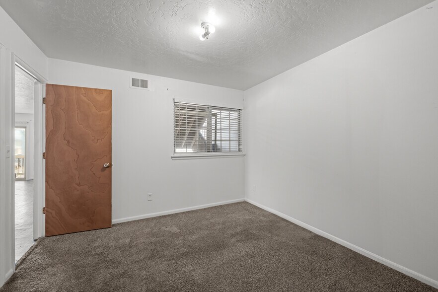 More Photos Of 1412 10th St, Greeley Apartments For Sale