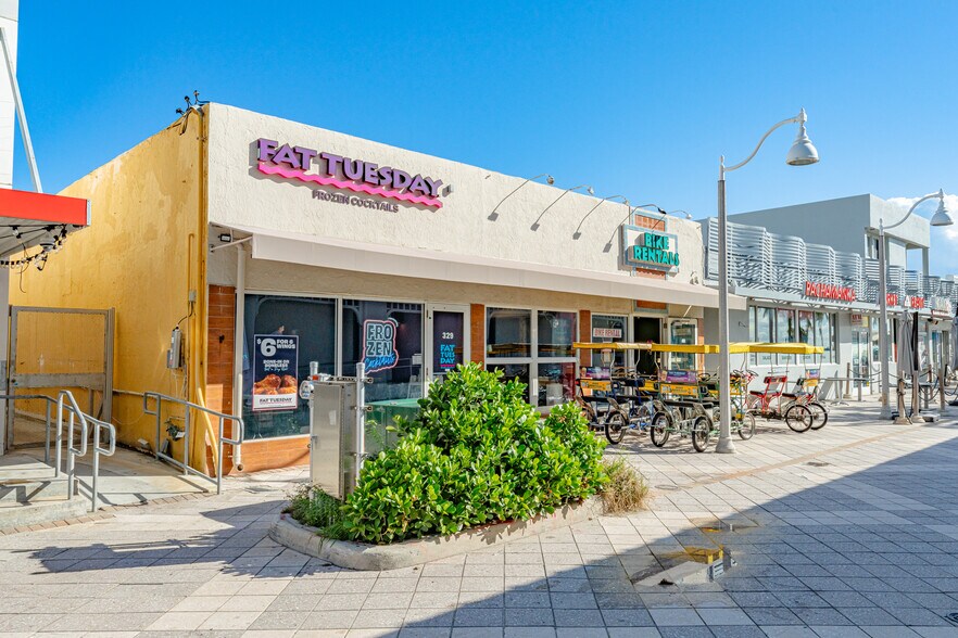 More Photos Of 327-329 Johnson St, Hollywood Storefront For Sale