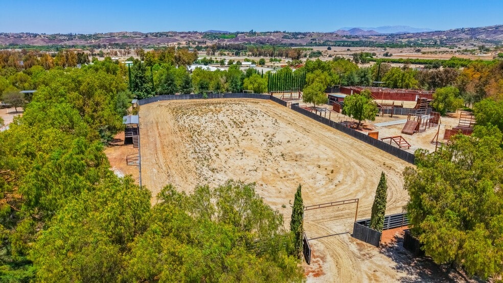 More Photos Of 38831 Pauba Rd, Temecula Land For Sale