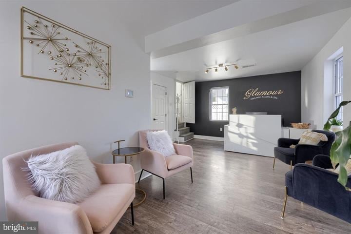 More Photos Of 2668 Lititz Pike, Lancaster Office For Sale