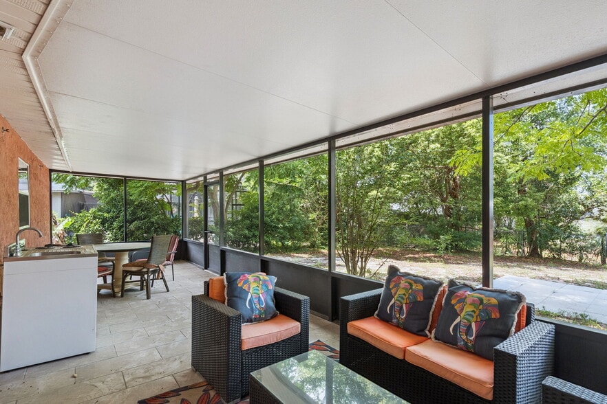 More Photos Of 78 Winter Park dr, Casselberry Assisted Living For Sale