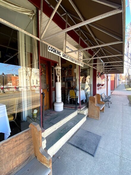 More Photos Of 65-69 Bridge St, Tunkhannock Freestanding For Sale