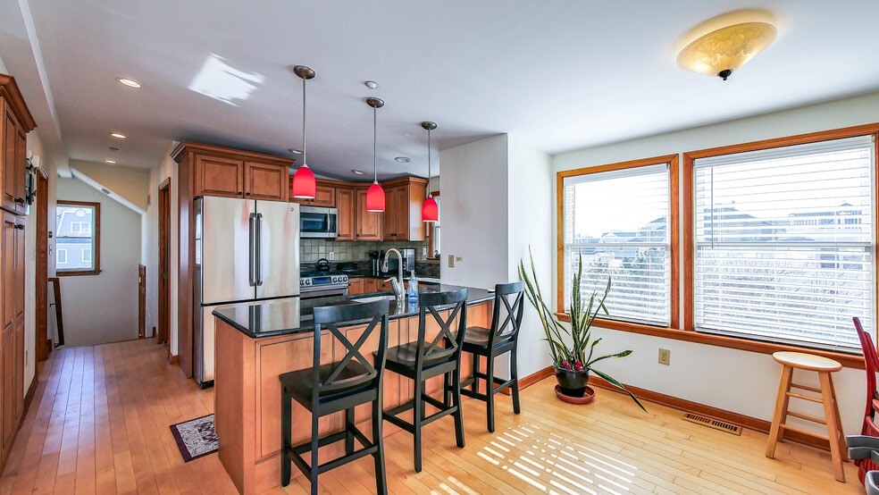 More Photos Of 236 S Bayview Dr, Strathmere Restaurant For Sale