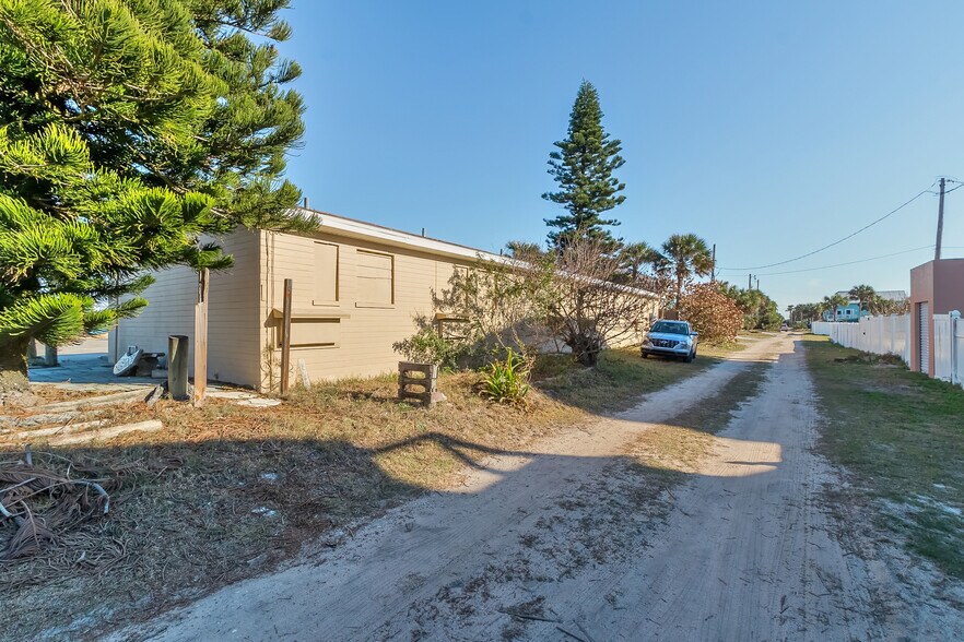 More Photos Of 1316 Oceanshore Blvd, Flagler Beach Hotel For Sale