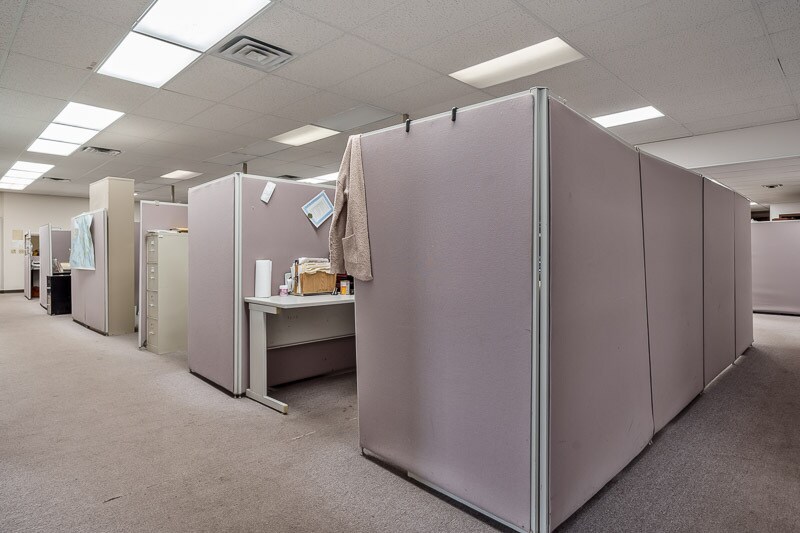 More Photos Of 13647 Metric Rd, Roscoe Industrial For Lease