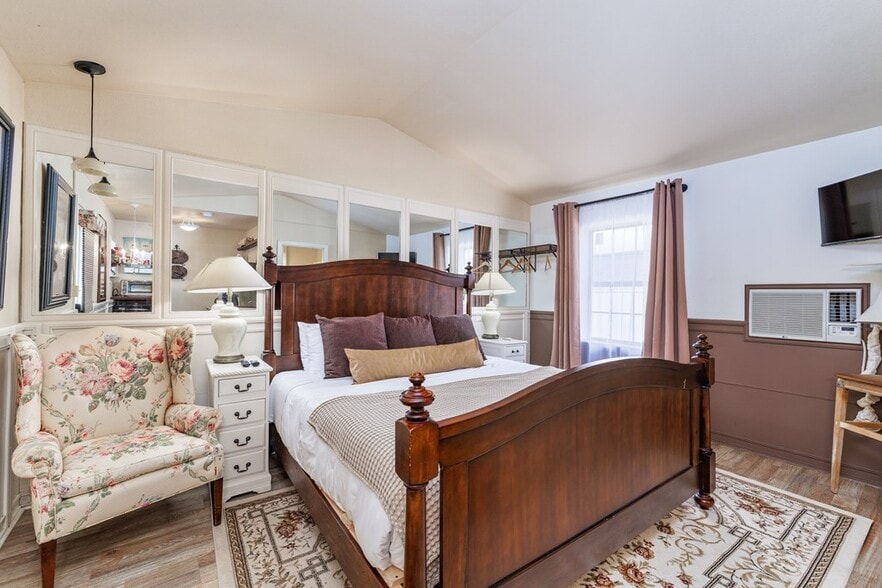 More Photos Of 20290 Playland Park, Christoval Hotel For Sale