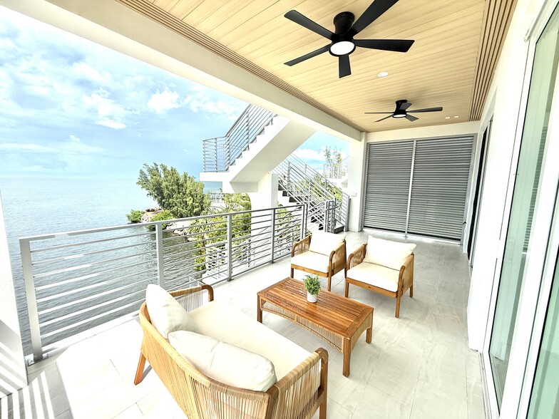 More Photos Of 990 41st St, Marathon Land For Sale