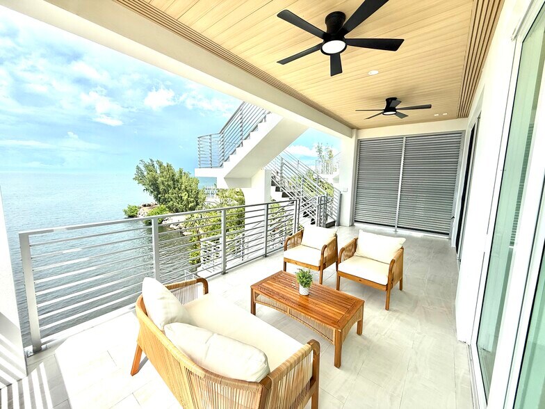 More Photos Of , Marathon Unknown For Sale