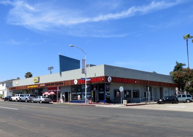 Primary Photo Of 4651-4655 Mission Blvd, San Diego Freestanding For Lease