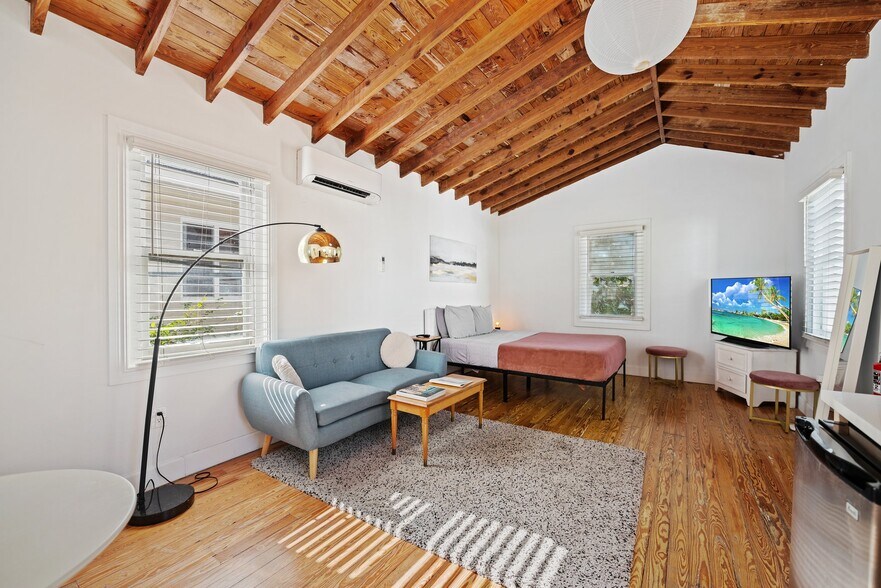 More Photos Of 36 Phoenetia Ave, Coral Gables Apartments For Sale