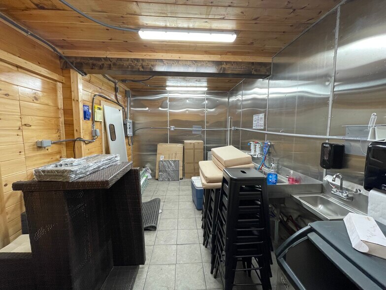 More Photos Of 61 Depot St, Bryson City Restaurant For Sale
