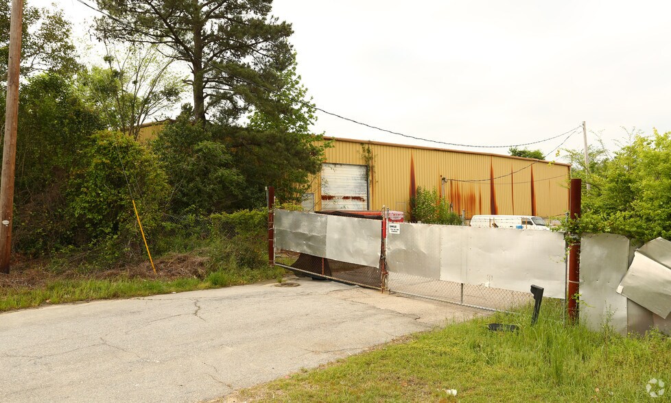 More Photos Of 700 Granby Ln, Columbia Warehouse For Sale