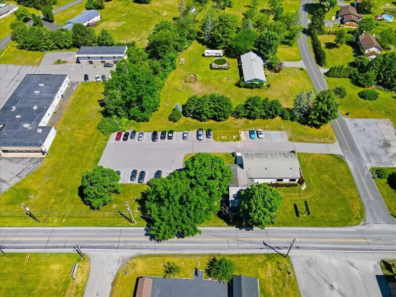 More Photos Of 1105 Scott St, Brodheadsville Freestanding For Sale