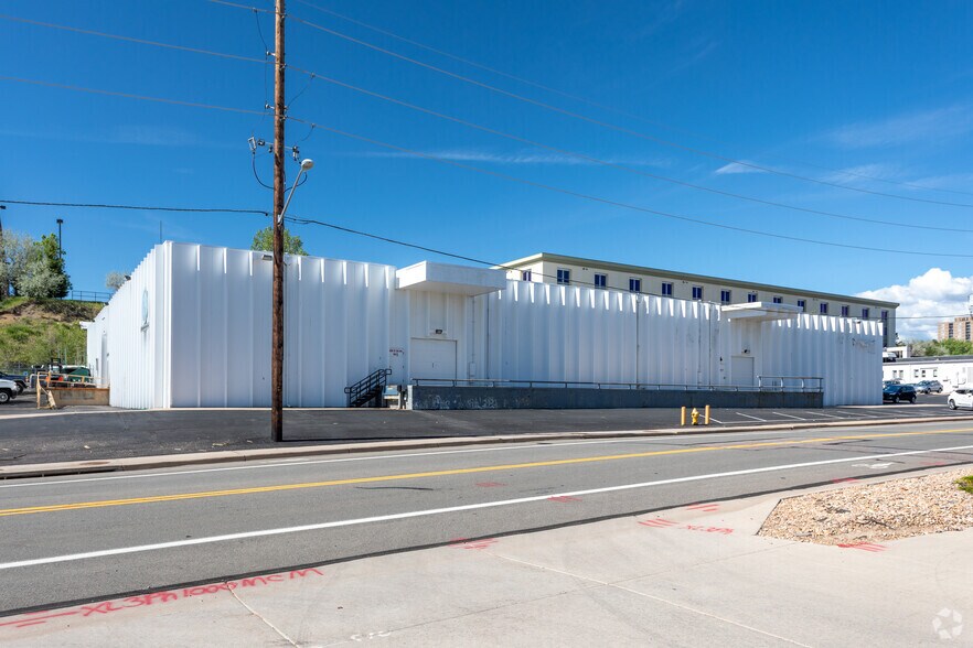 More Photos Of 11494 W 8th Ave, Lakewood Warehouse For Lease