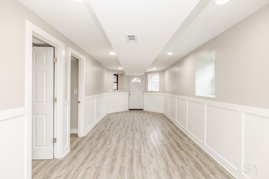 More Photos Of 3651 W Grenshaw St, Chicago Multifamily For Sale