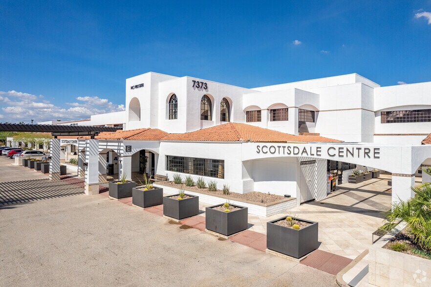 More Photos Of 7373 N Scottsdale Rd, Scottsdale Medical For Lease
