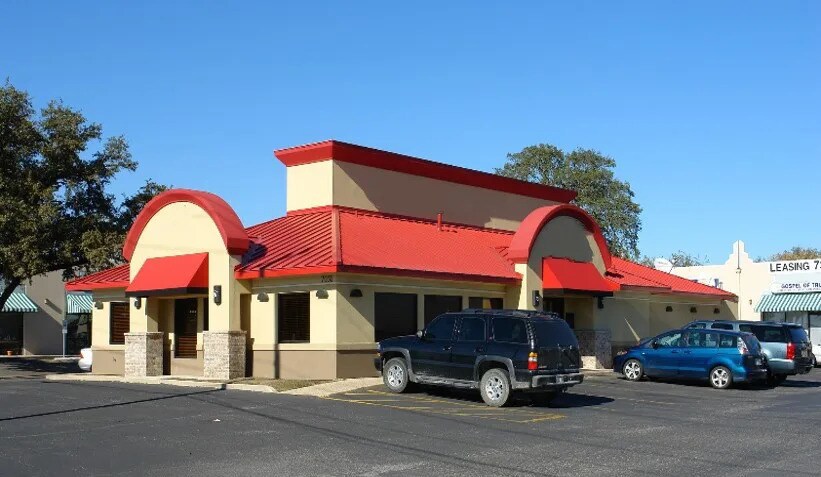 Primary Photo Of 7031 Bandera Rd, San Antonio Restaurant For Sale