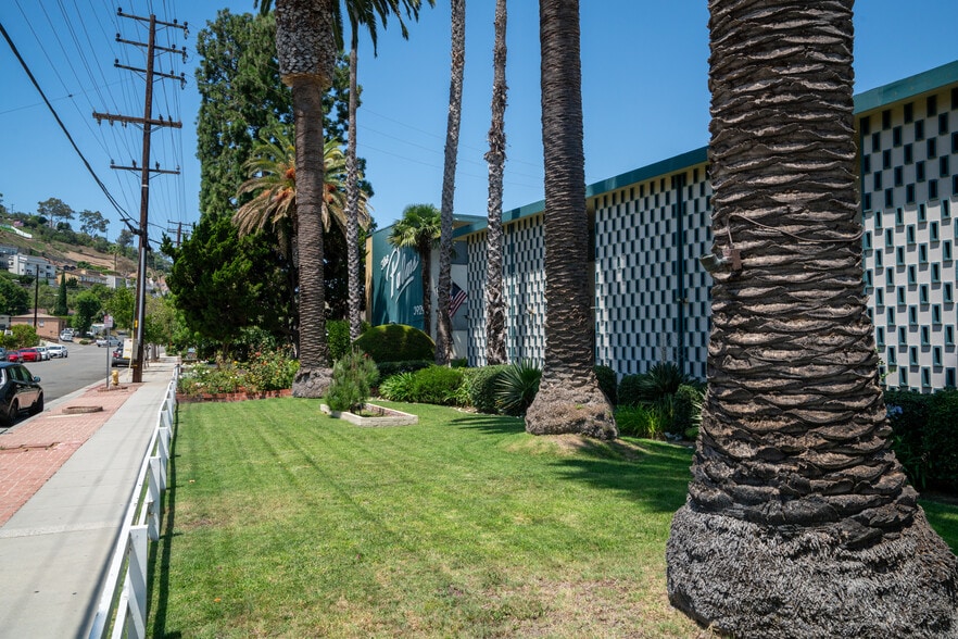 More Photos Of 3929 W 242nd St, Torrance Apartments For Sale