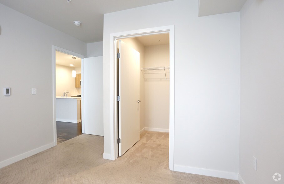 More Photos Of 13280 Linden Ave N, Seattle Apartments For Lease