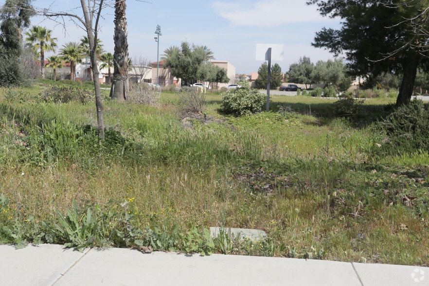 More Photos Of Sanderson & Esplanade Ave, San Jacinto Unknown For Lease