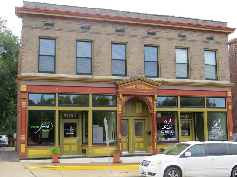 Primary Photo Of 3528 Greenwood Blvd, Saint Louis Flex For Lease