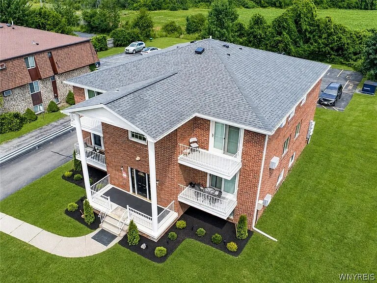 More Photos Of 6293 Robinson Rd, Lockport Apartments For Sale