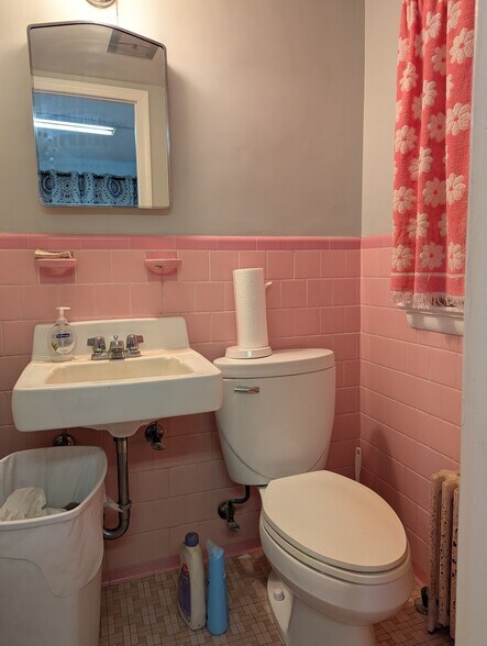 More Photos Of 2005 E Churchville Rd, Bel Air Freestanding For Sale